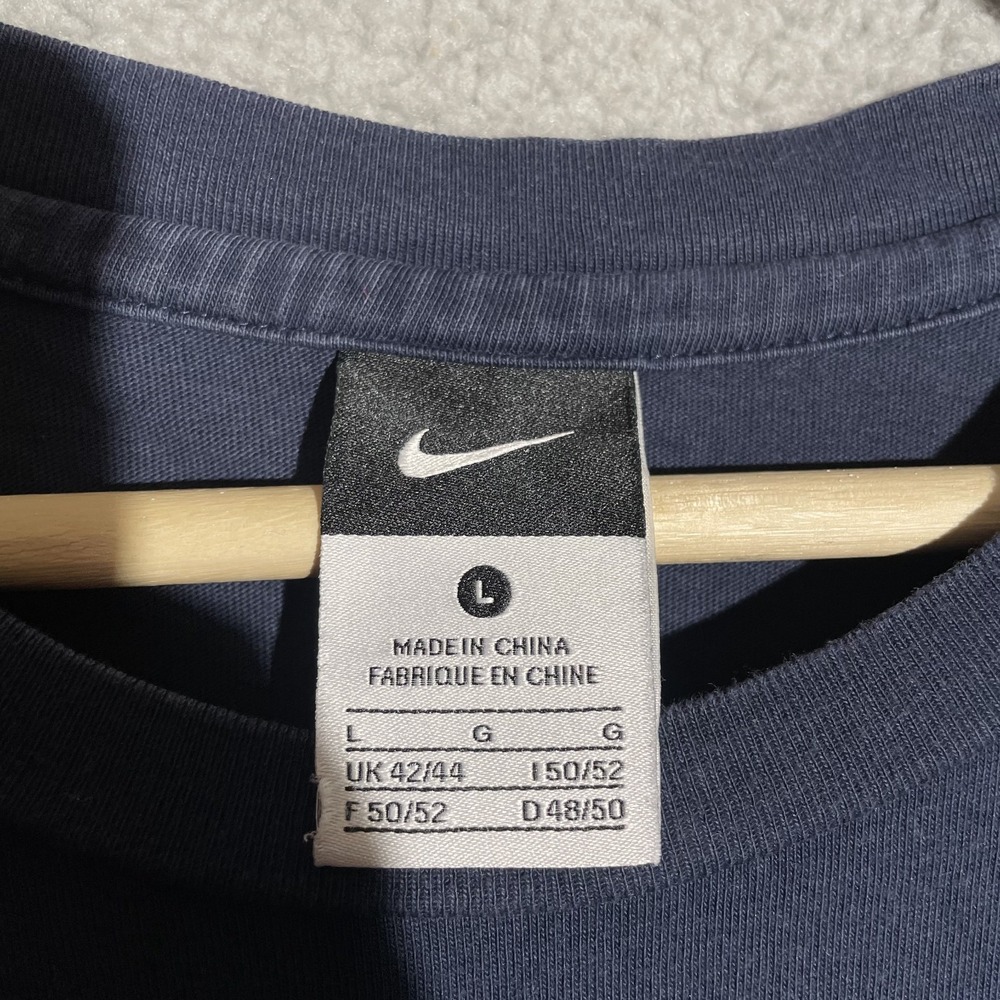 Nike USA Soccer T-Shirt Men Large Blue U.S. Crest Logo Athletic Fit Cotton - Picture 3 of 7